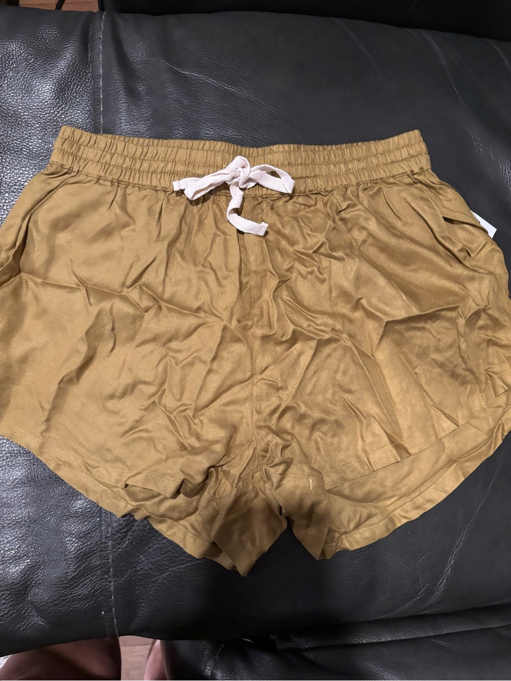 Billabong NWT Women's Brown Viscose Drawstring Athletic Shorts